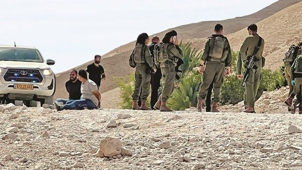 إصابة 4 متضامنين أجانب بهجوم لمستوطنين إسرائيليين في أريحا