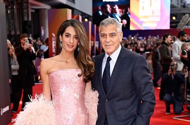 جورج كلوني يعترف: لهذا السّبب أنجبت أطفالي متأخّرًا وأثر ذلك في حياتي