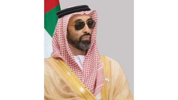 طحنون بن زايد: كل عام ودولة الإمارات قيادة وشعباً والمقيمون على أرضها بألف خير