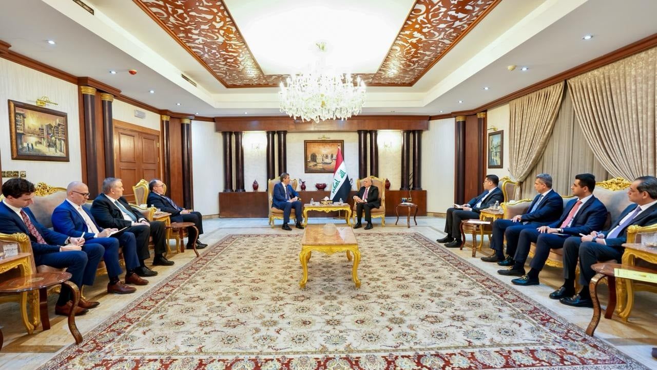 بغداد تدعو واشنطن لإعادة النظر بتحذيرات السفر إلى العراق
