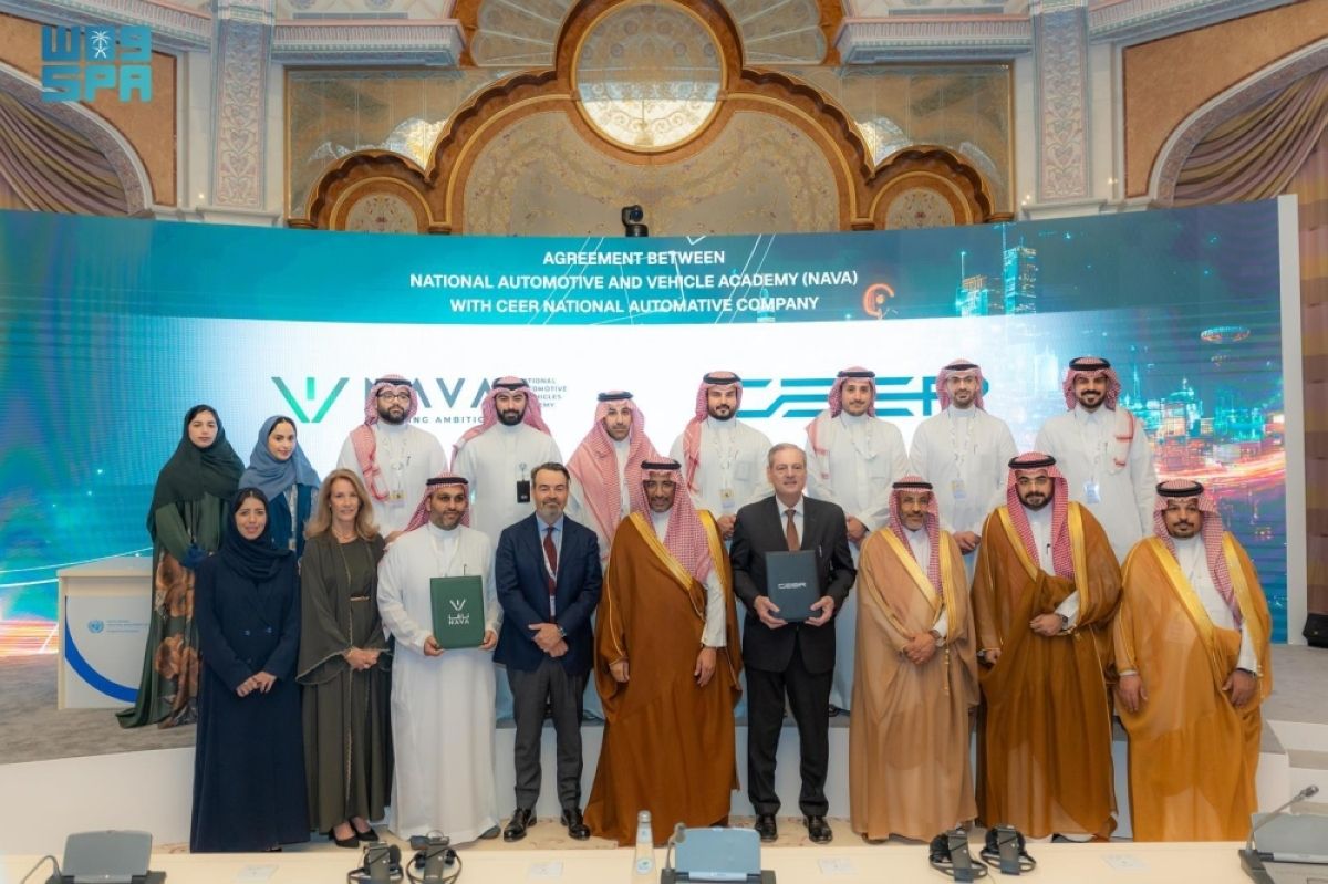 وزارة الصناعة ترعى توقيع اتفاقيات نوعية لتطوير الكفاءات الوطنية في الصناعات عالية القيمة