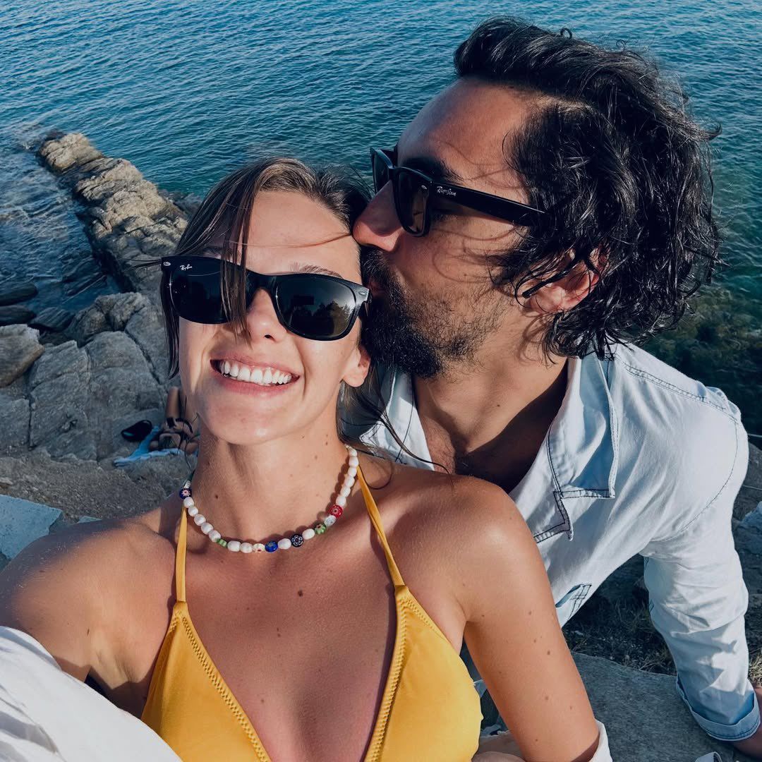 هكذا احتفلت ألينا بوز بذكرى زواجها بعد أيّام على استبعادها من مسلسل “الطّبيب”