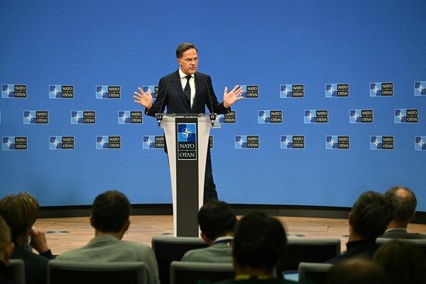 وزراء خارجية دول "الناتو" يلتقون في بروكسل