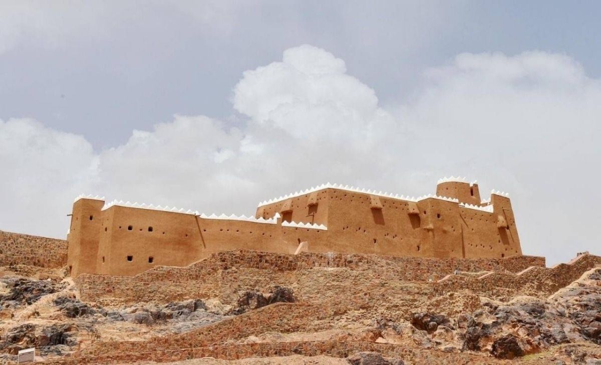 حائل والقصيم تجذب زوارها بالطبيعة والتراث