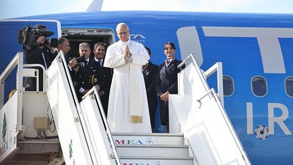 البابا يدعو لاختيار طريق السلام