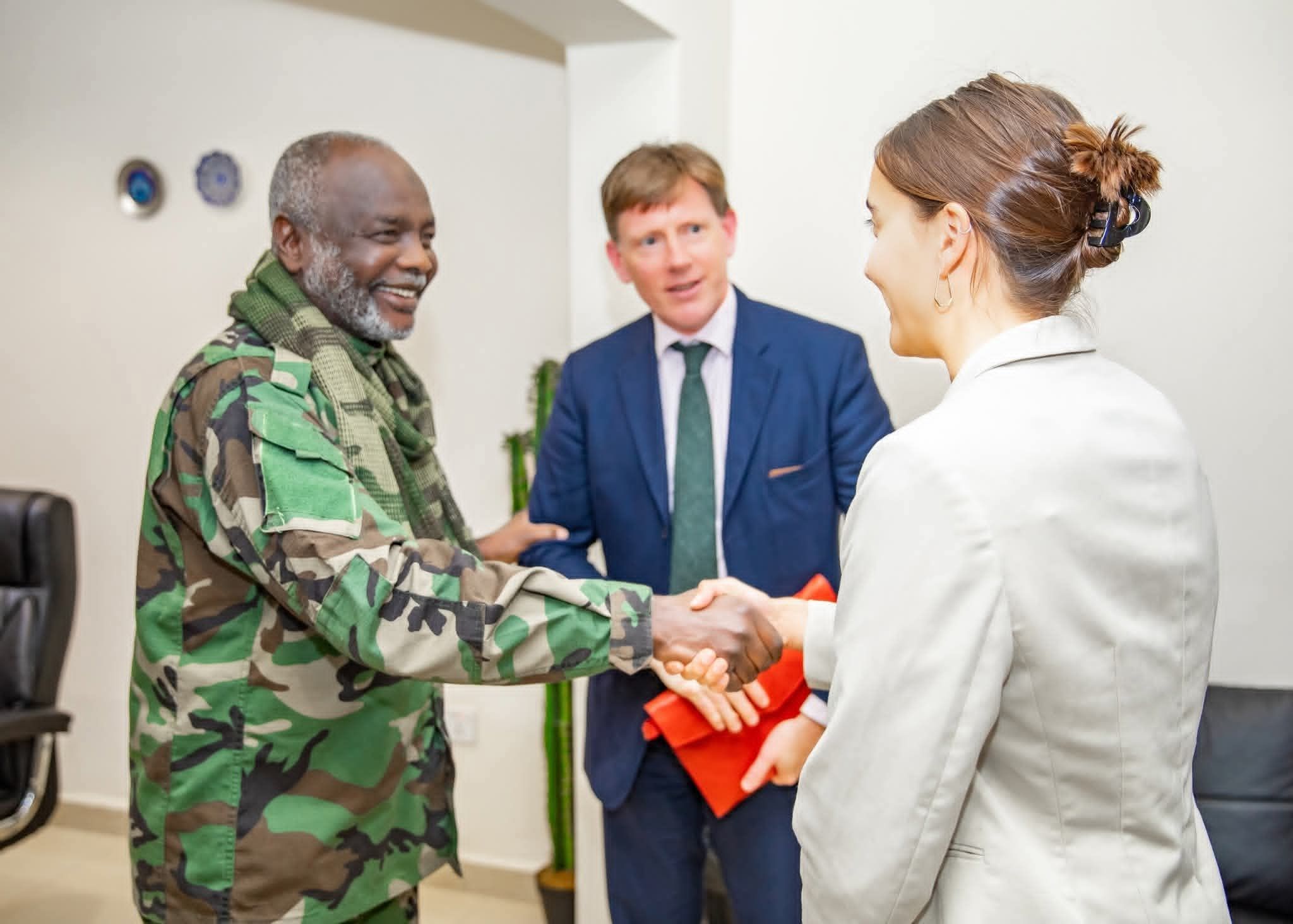 السودان يبحث مع بريطانيا دعم جهود السلام والتعافي الاقتصادي