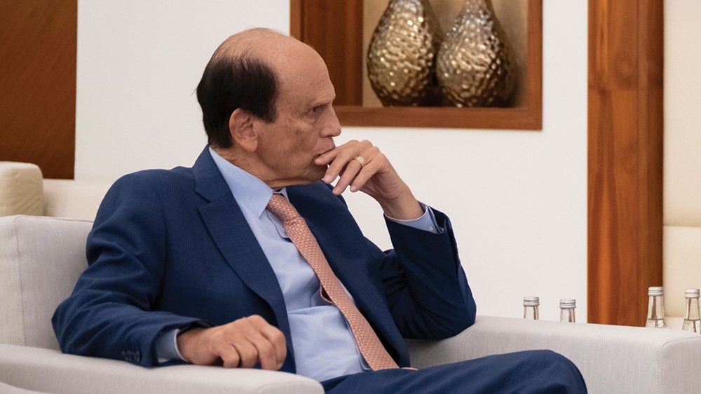 خالد بن محمد بن زايد يلتقي رئيس معهد «ميلكن»