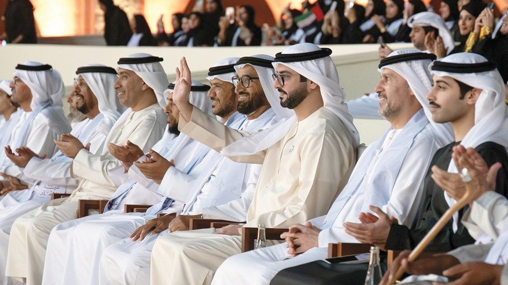 سلطان بن حمدان بن زايد وياس بن حمدان بن زايد يحضران احتفال «عيد الاتحاد» في حصن الظفرة