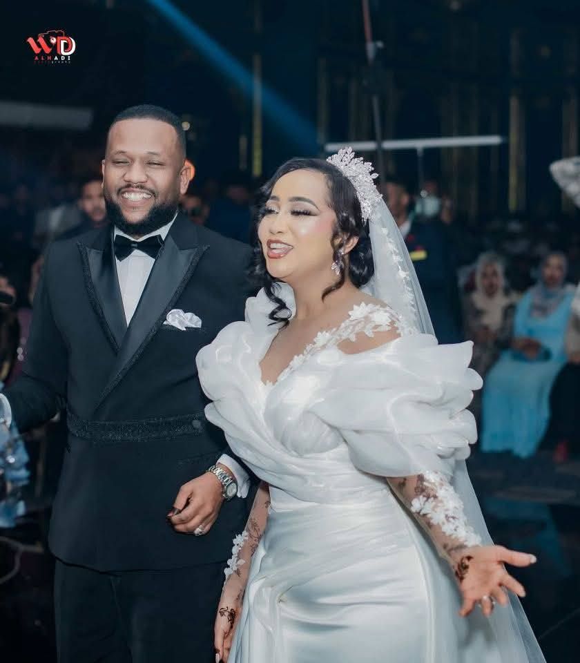 شاهد بالصور.. الفنانة ريماز ميرغني تكمل مراسم زواجها بحفل أسطوري وسط حضور كبير من زملائها بالوسط الفني والإعلامي