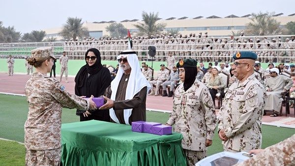 نهيان بن مبارك يشهد تخريج الدورة التدريبية العسكرية الخامسة لمبادرة «الشيخة فاطمة بنت مبارك لتمكين المرأة في السلام والأمن»