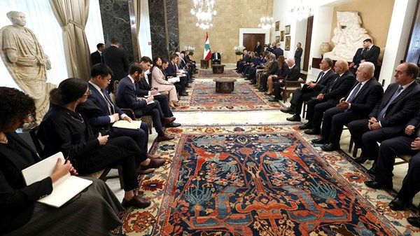 الرئيس اللبناني: لا رجوع عن حصر السلاح بيد الجيش