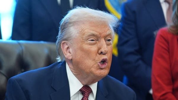 ترامب: أنا أتعامل مع ما يسمم  أميركا!