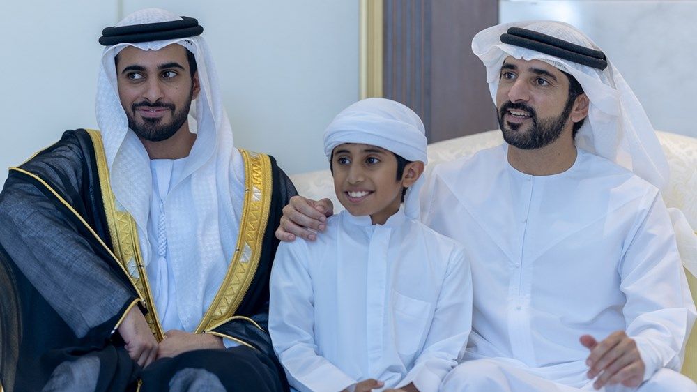 حمدان بن محمد يحضر أفراح الفلاسي