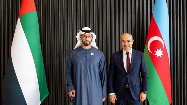 زايد بن حمدان بن زايد يلتقي وزير الاقتصاد في جمهورية أذربيجان