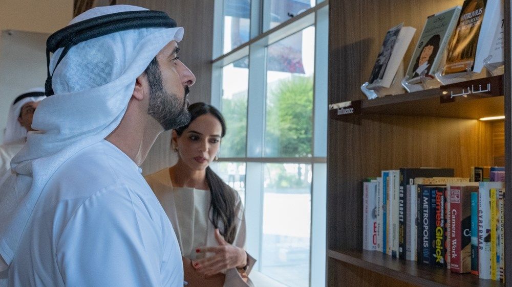 حمدان بن محمد يزور «السركال أفنيو» ويشيد بدوره ملتقىً للمواهب ومختبراً للأفكار الجديدة