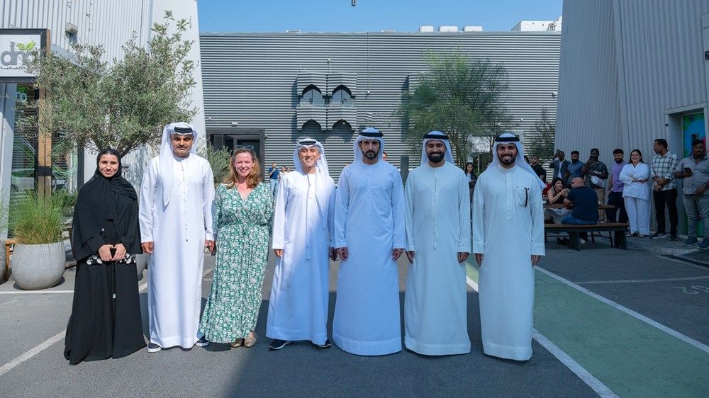 حمدان بن محمد يزور «السركال أفنيو» ويشيد بدوره ملتقىً للمواهب ومختبراً للأفكار الجديدة