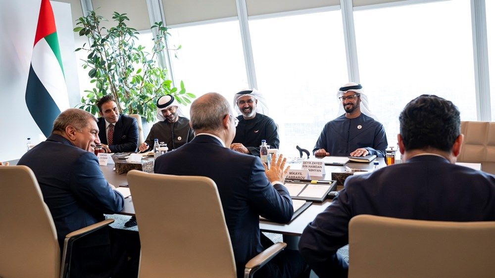 زايد بن حمدان بن زايد يلتقي وزير الاقتصاد في جمهورية أذربيجان