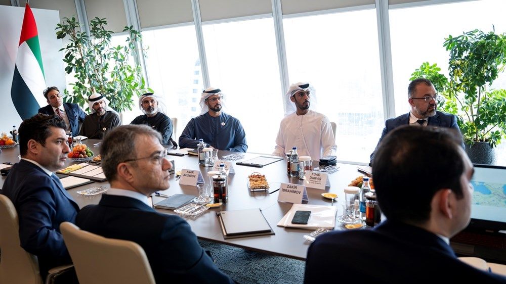 زايد بن حمدان بن زايد يلتقي وزير الاقتصاد في جمهورية أذربيجان