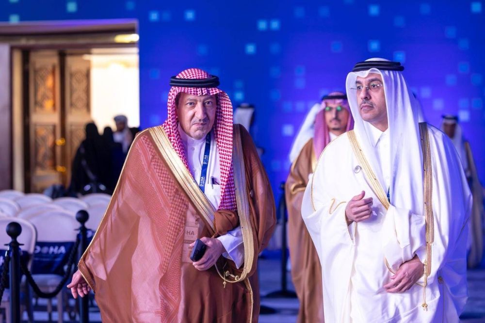 الخريجي يشارك في منتدى الدوحة 2025