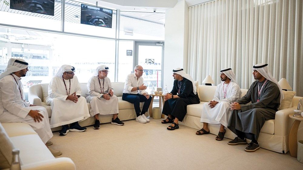 خالد بن محمد بن زايد يزور فعاليات اليوم الختامي لسباق جائزة الاتحاد للطيران الكبرى للفورمولا-1