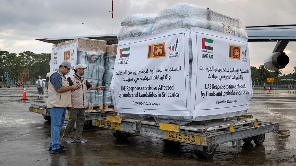 الإمارات ترسل طائرة مساعدات سابعة لدعم المتضررين من فيضانات سيريلانكا