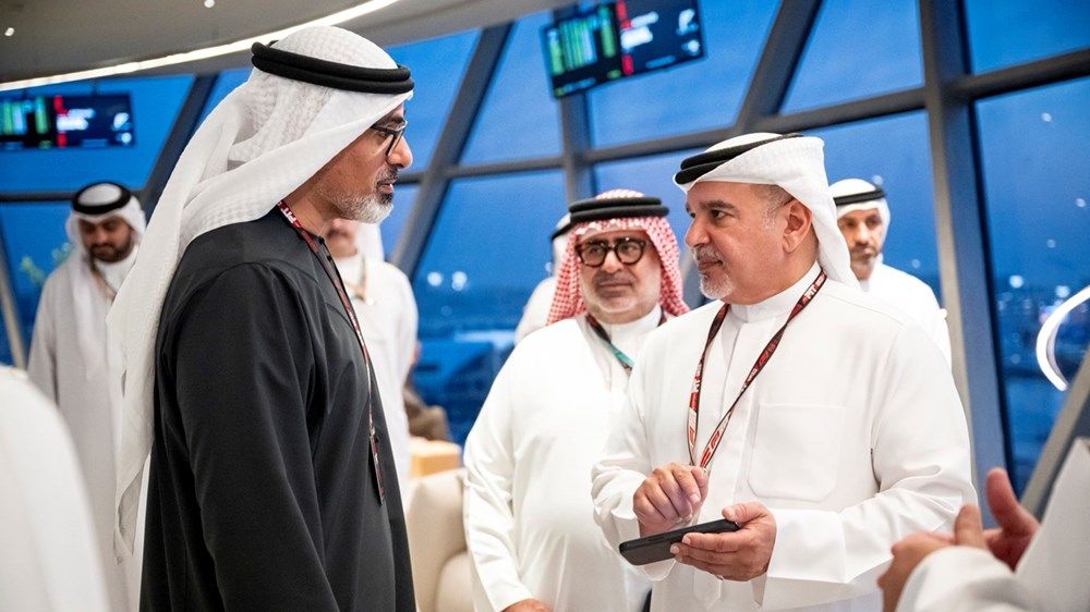 ولي عهد أبوظبي يشهد الجولة الختامية لبطولة العالم للفورمولا 1