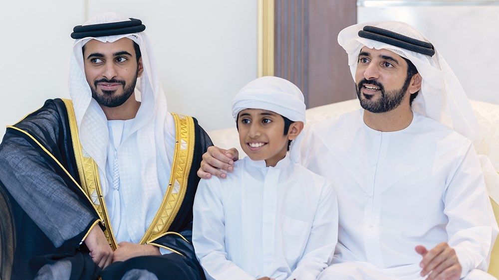 محمد بن راشد وحمدان بن محمد ومكتوم بن محمد يحضرون أفراح بن غدير والكتبي والفلاسي