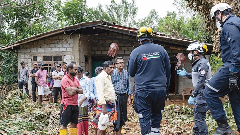 فريق الإمارات للبحث والإنقاذ يواصل مهامه الإنسانية لإغاثة منكوبي إعصار «ديتوه»