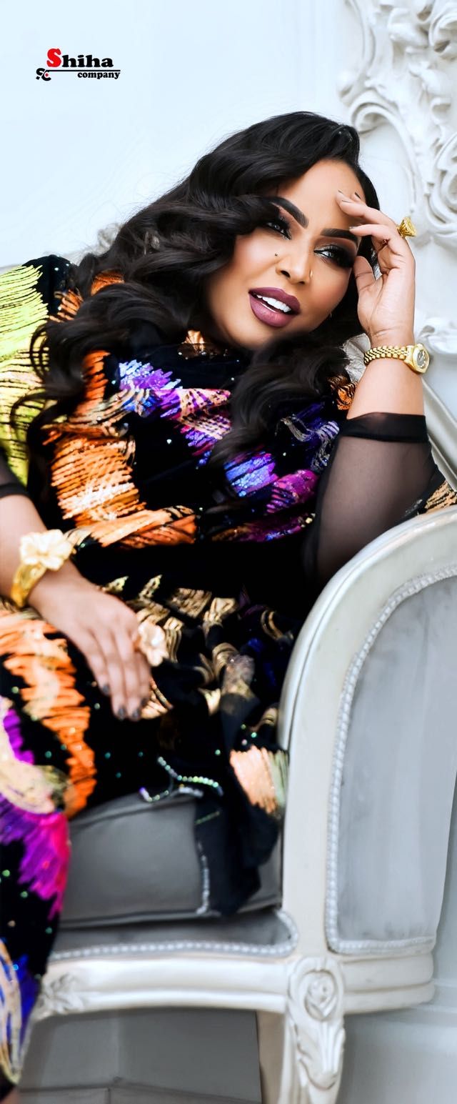 شاهد بالصور.. “صباحكم عافية”.. الفنانة هدى عربي تتجاهل هجوم “أفراح” وتبهر الجمهور بإطلالة أنيقة ومميزة