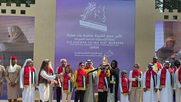 نورة السويدي: المرأة الإماراتية نموذج يحتذى في التمكين الرياضي بدعم ورعاية "أم الإمارات"