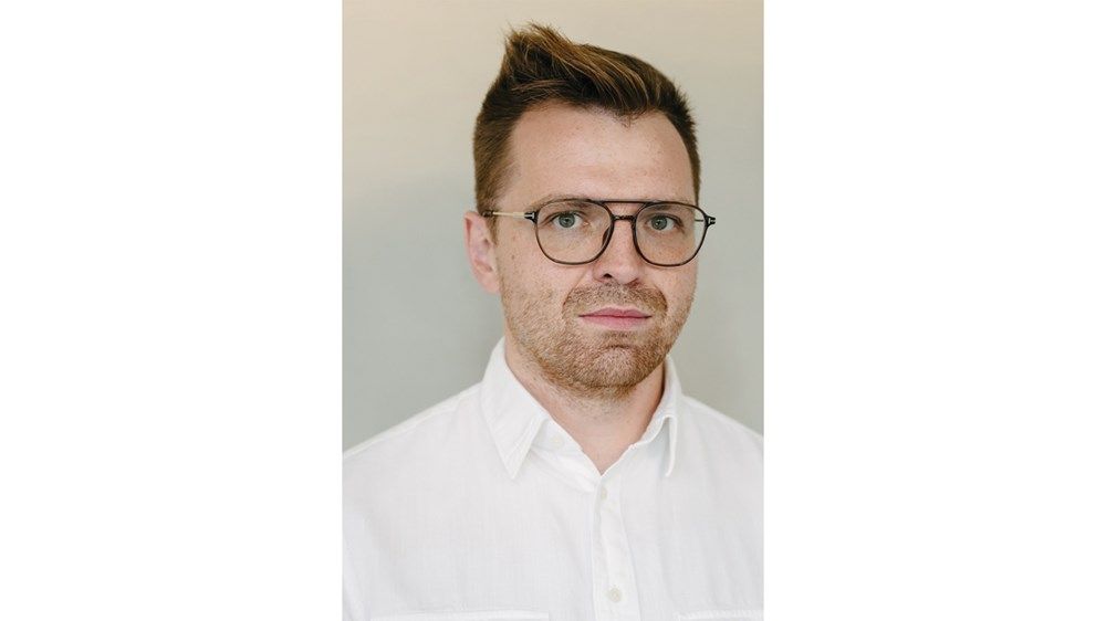 أبوظبي تجمع قادة الإعلام والمحتوي في «قمة بريدج 2025» اليوم