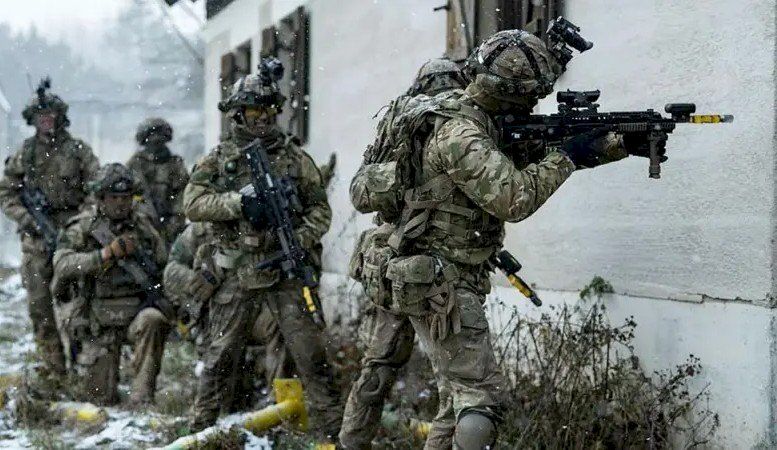 وفاة جندي بريطاني بحادث مأساوي في أوكرانيا