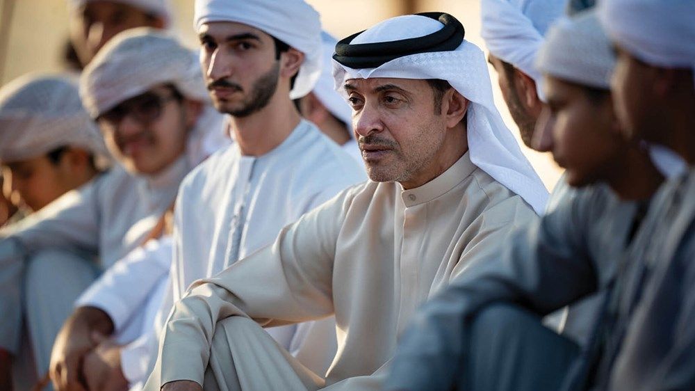 هزاع بن زايد يزور أبناء شهداء الوطن في مخيم أبناء الفخر الشتوي – رماح في منطقة العين