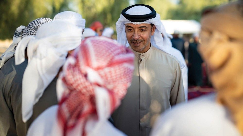 هزاع بن زايد يزور أبناء شهداء الوطن في مخيم أبناء الفخر الشتوي – رماح في منطقة العين