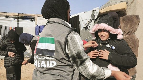 «الفارس الشهم 3» توزّع كسوة شتوية على أطفال غزة