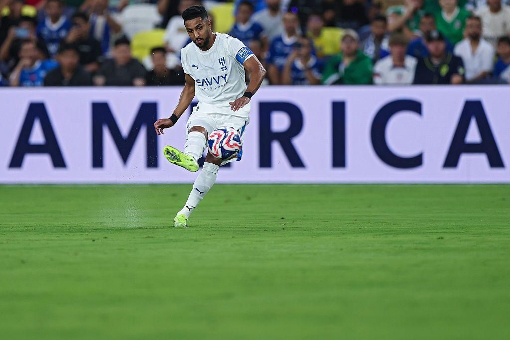 كأس العرب 25: من هم أبرز النجوم الحاضرين والغائبين عن البطولة؟