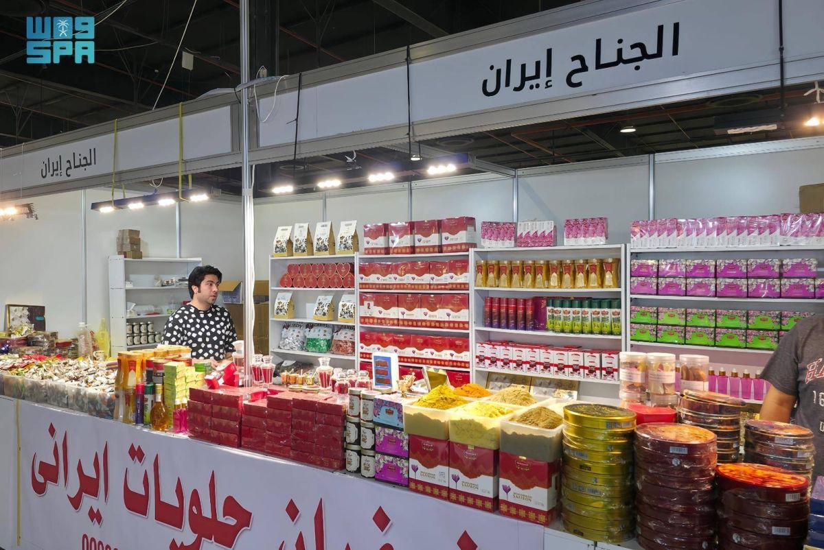الصناعات الإيرانية حاضرة في معرض المنتجات العربية والعالمية