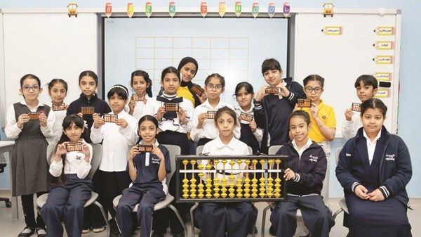 بتوجيهات ولي عهد الفجيرة.. تدريب 200 طالب ضمن مبادرة تحدي الحساب الذهني