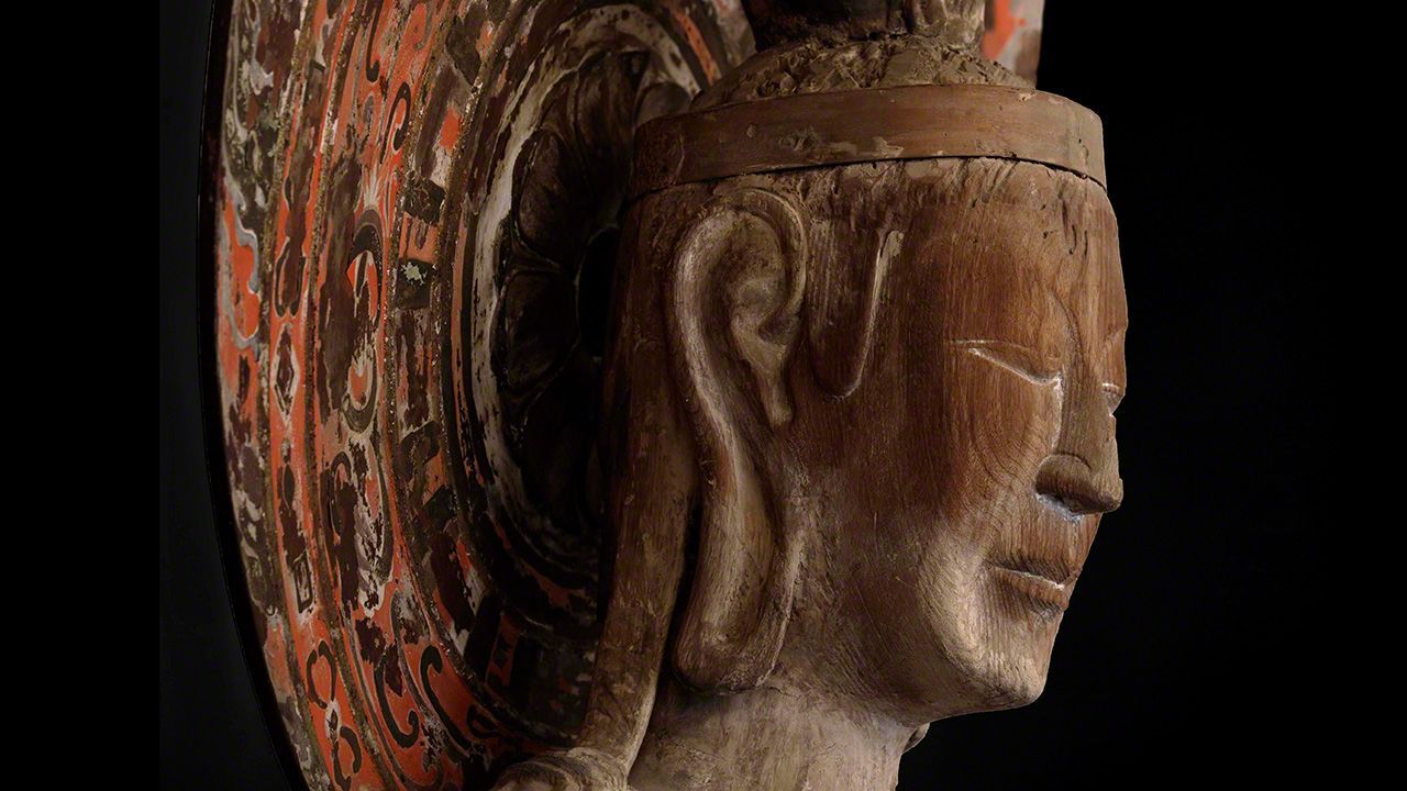 اليابان | تمثال واقف للبوديساتفا كوكوزو في معبد هورينجي بمحافظة نارا