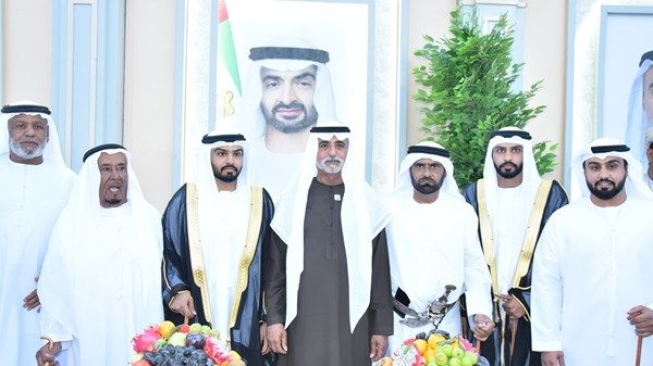 نهيان بن مبارك يحضر أفراح الجنيبي والجحافي في العين