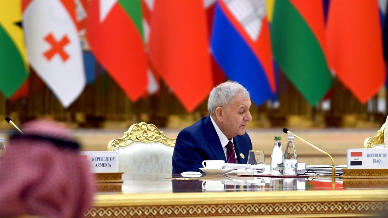 العراق يدعو لاستئناف الجهود الدبلوماسية بين إيران والمجتمع الدولي