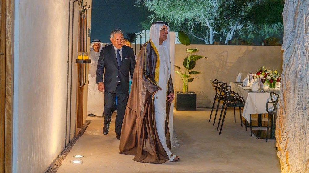 سعود بن صقر يحضر مأدبة عشاء نظّمتها سفارة البيرو لدى الدولة في رأس الخيمة