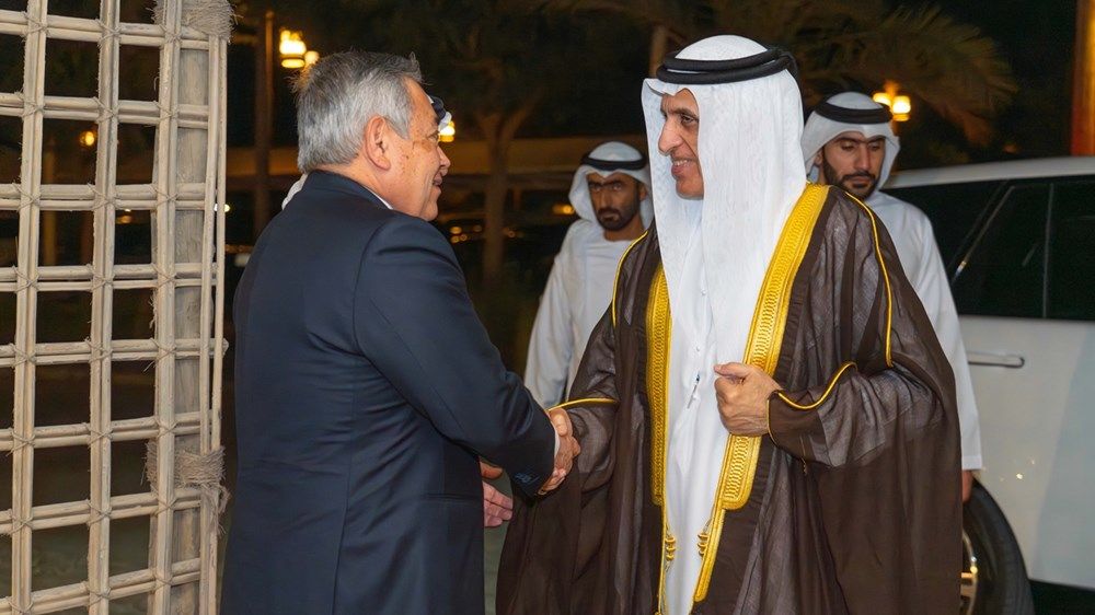 سعود بن صقر يحضر مأدبة عشاء نظّمتها سفارة البيرو لدى الدولة في رأس الخيمة