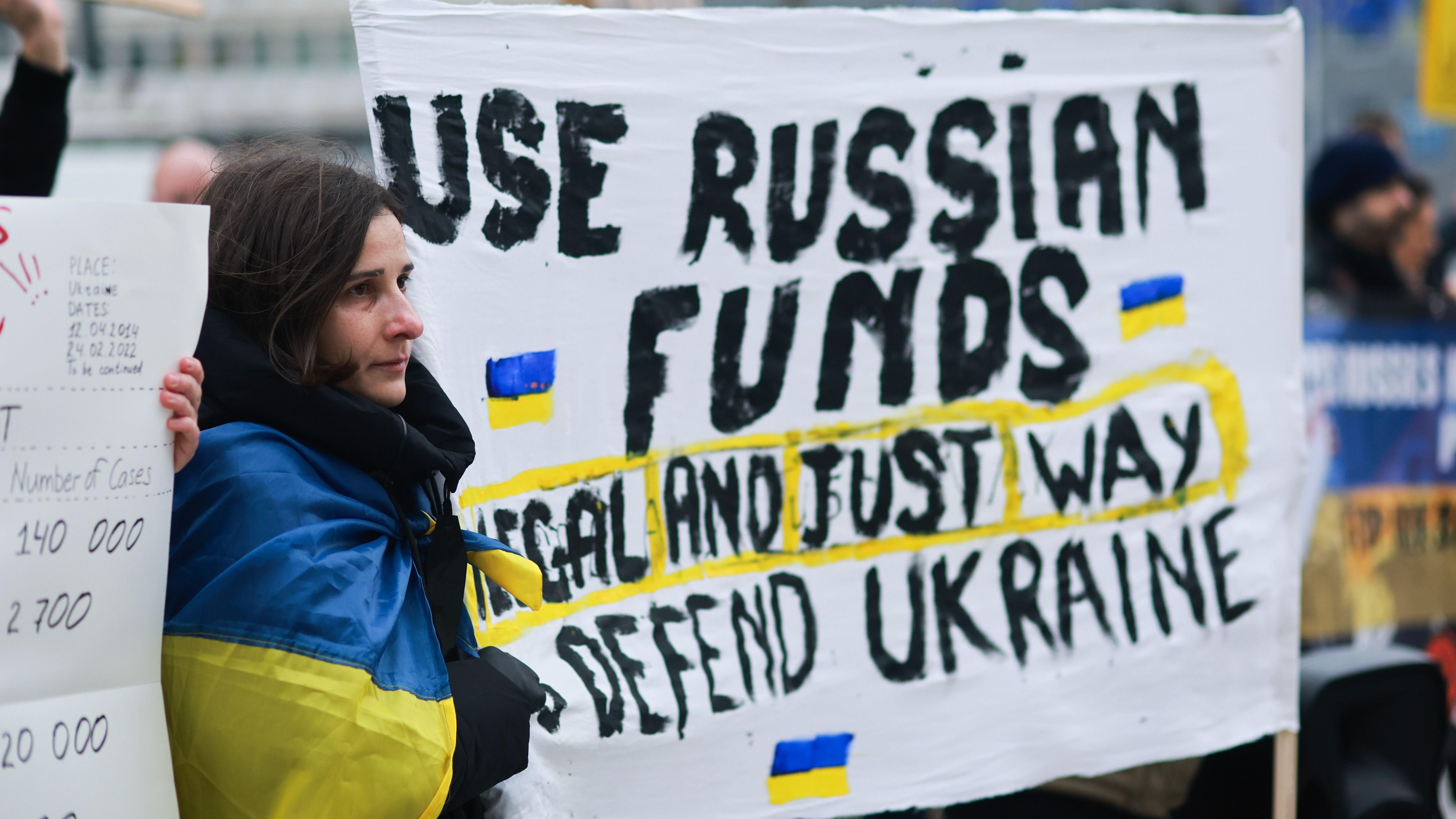 التلغراف: ما هو الشكل الجديد للحرب الروسية "الهجينة"؟