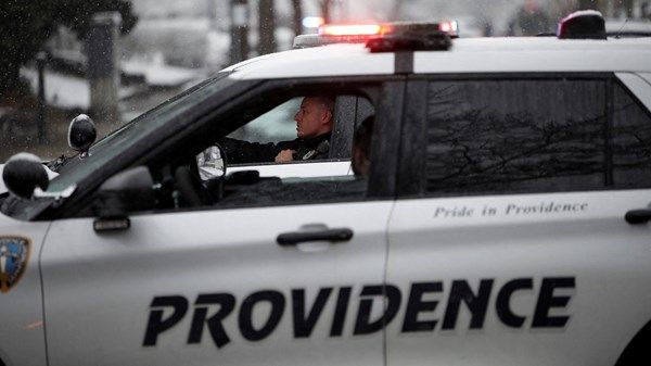 اعتقال شخص ضمن التحقيق بإطلاق النار داخل جامعة في أميركا