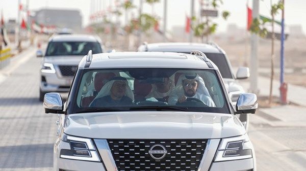 حمدان بن زايد يتفقد سير العمل في مشروع مدينة السلع السكني ومشروع بعيا السلع للبنية التحتية