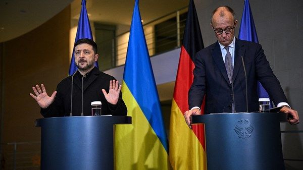 تصريحات متفائلة بالتوصل إلى سلام في أزمة أوكرانيا