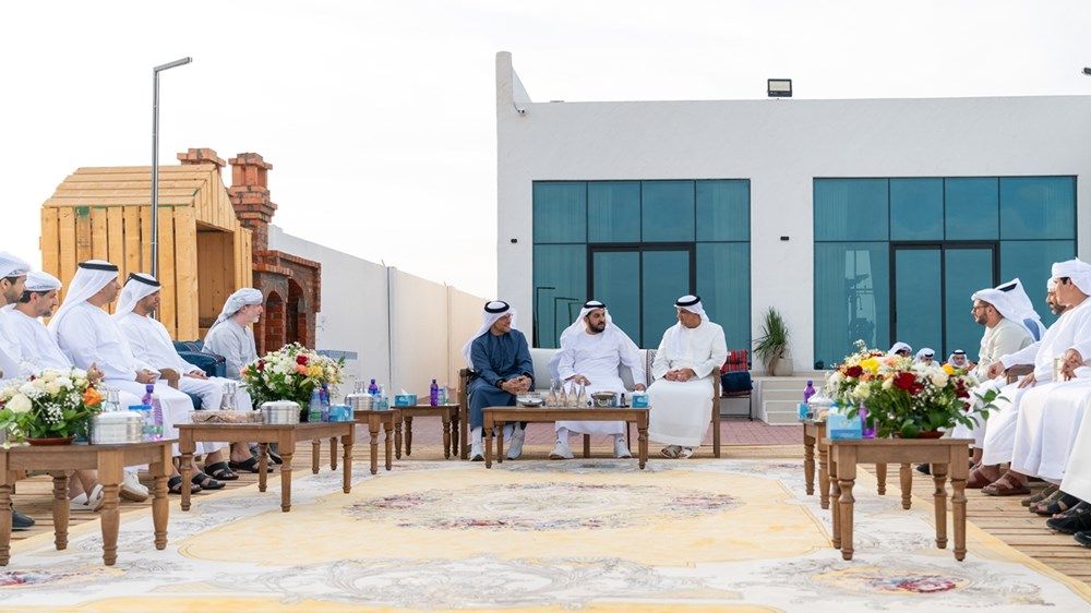 حمدان بن زايد يزور مبارك سهيل اليبهوني بمنزله في مدينة السلع