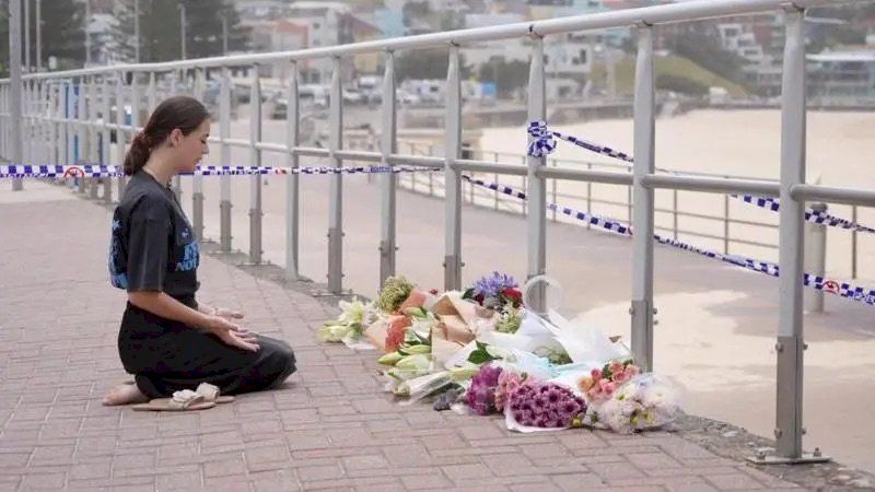 حداد في أستراليا بعد مقتل 15 شخصاً خلال احتفال يهودي في شاطئ بونداي بسيدني