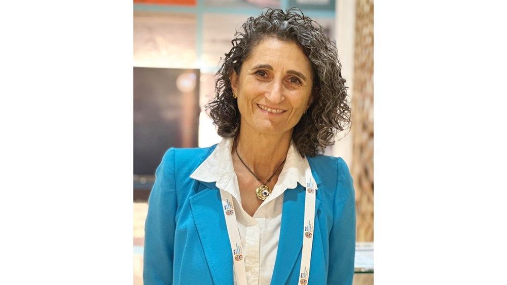 الإمارات من الصحراء إلى الريادة الخضراء